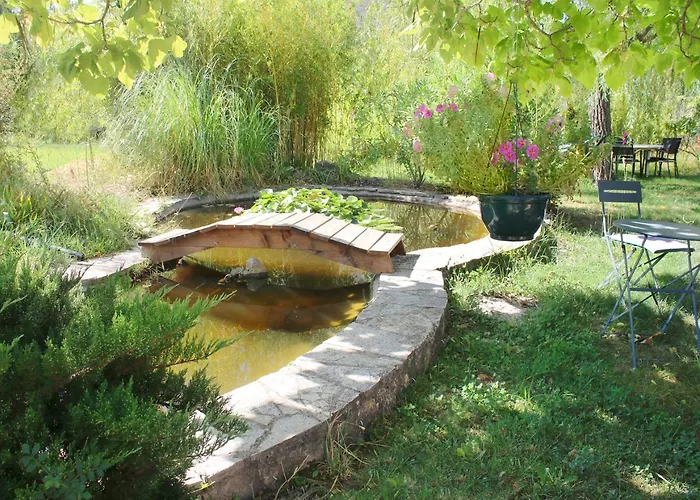 Les Courtines Casa de Férias Saint-Privat (Herault)